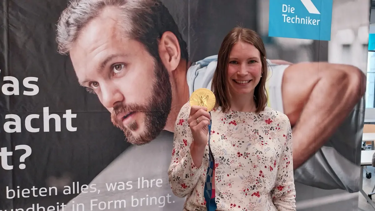 Aline Rotter-Focken holte bei den Olympischen Spielen in Tokio Gold im Ringen. Jüngst war sie als Referentin bei der VDI Bezirksgruppe Zollern-Baar in Ebingen zu Besuch.