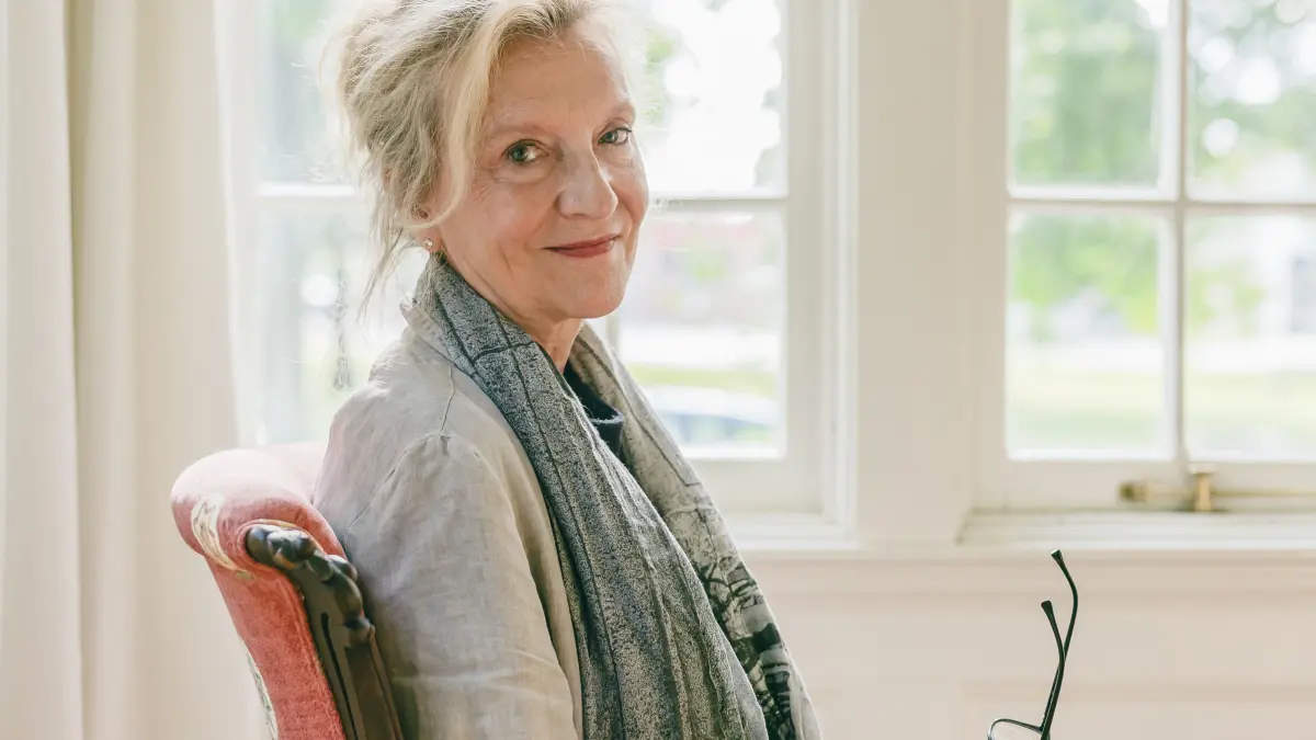 Sie zeigt die Wunder und Wunden des normalen Lebens: Elizabeth Strout.