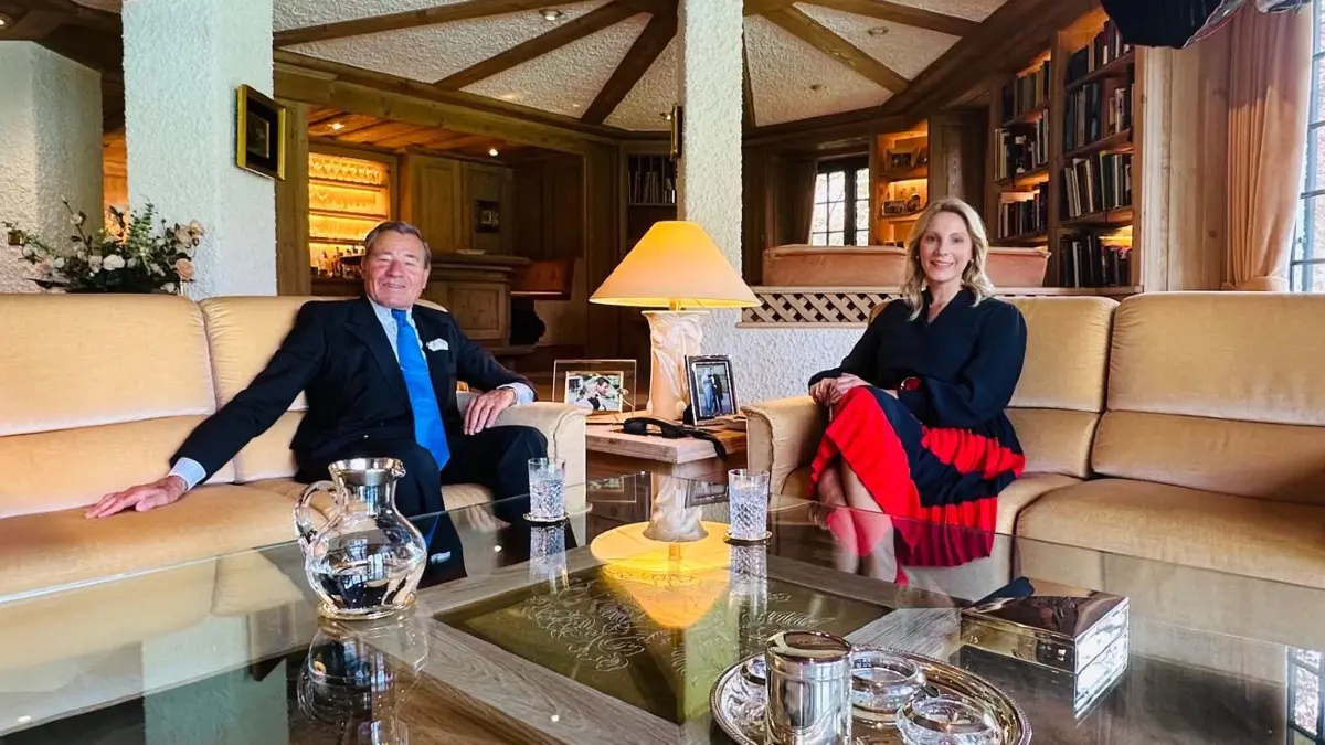 Der frühere Trigema-Chef Wolfgang Grupp mit Jana Kübel