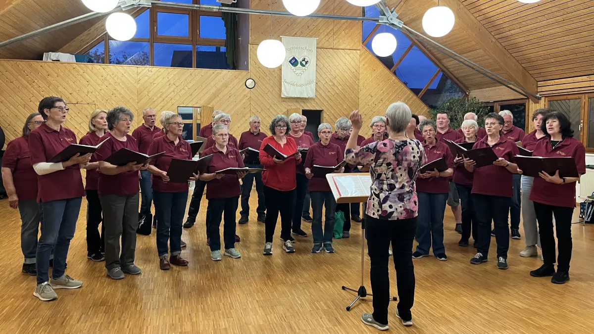 Liederkranz Mehrstetten unter musikalischer Leitung von Barbara Miller im Bürgerhaus Mehrstetten