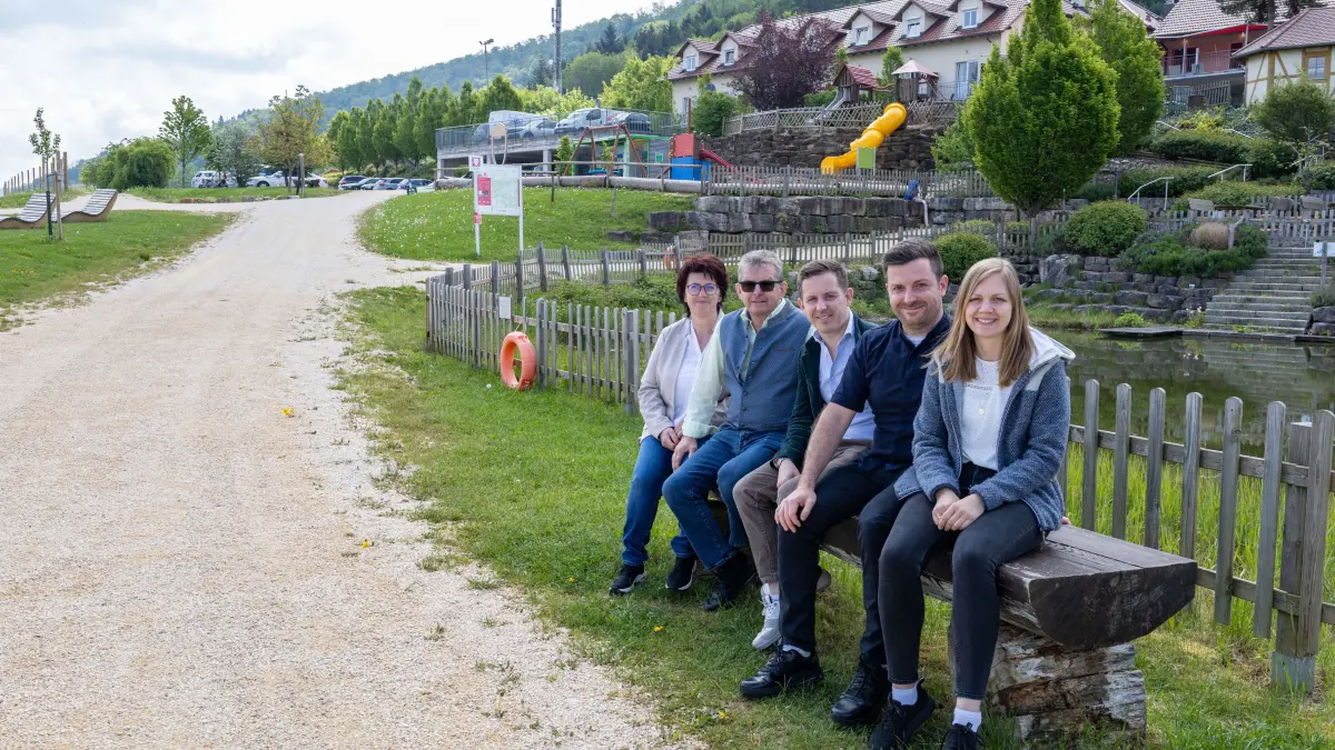 Radweg nach Gruibingen Familie Riexinger stellt Grundstück zur Verfügung Dt. Haus, Gruibingen