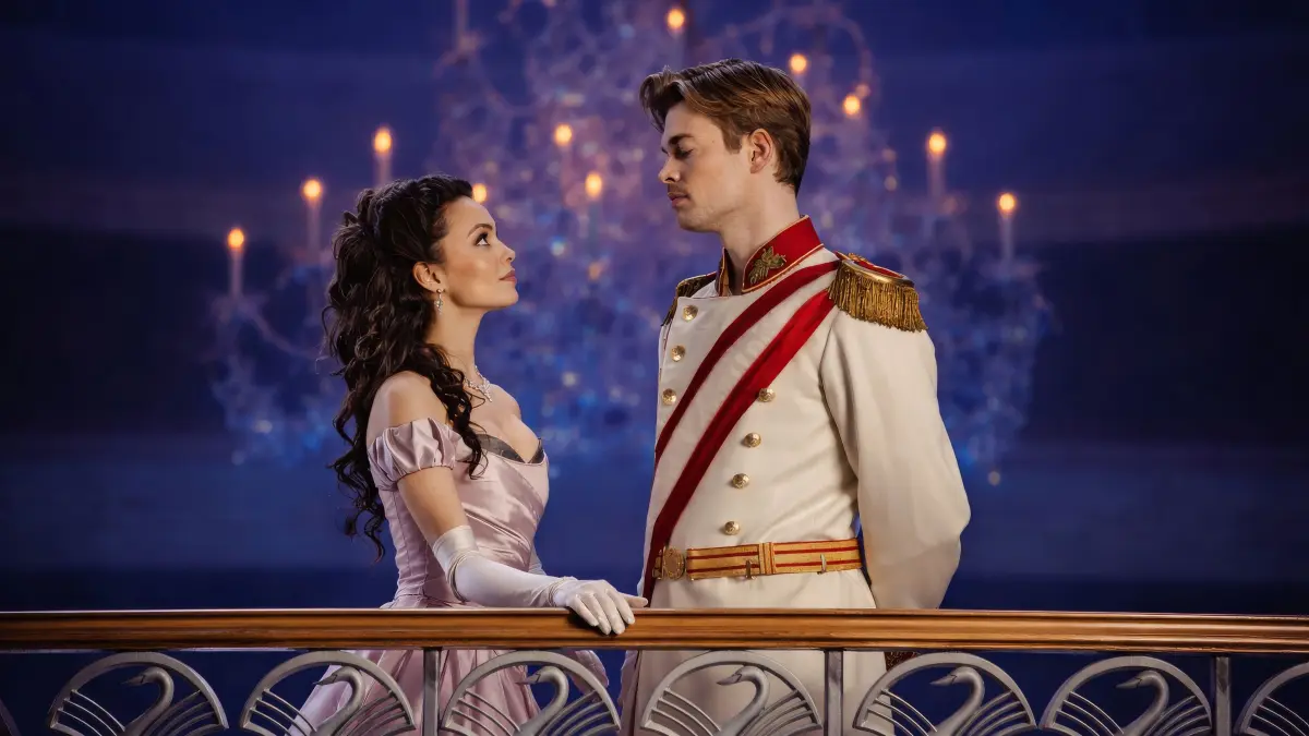 Royale Lovestory: Odeo Kuipers und Katia Bischoff in "Rudolf - Der letzte Kuss" im Festspielhaus Neuschwanstein.