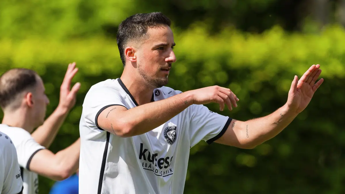 Fussball Landesliga: Fussball Landesliga; SC Geislingen - TSV Bad Boll;
Jubel bei Marcel Mädel (SC Geislingen, #30);
09.05.2026; Stadion Eybacher Tal; Geislingen.
Foto: Thomas Madel
