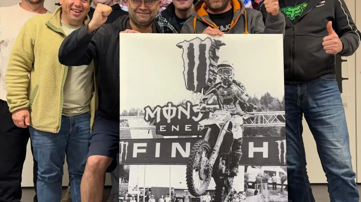Die Mitglieder des MSC Gaildorf freuen sich über den Erfolg von Ken Roczen. Dessen Bild stammt aus dem Jahr 2011, als er in Gaildorf MX2-Weltmeister wurde