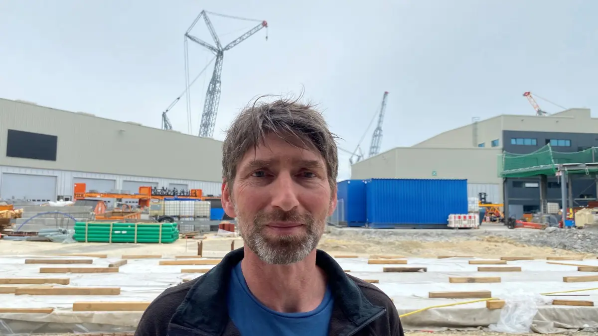 Holger Baur ist im Ehinger Liebherr-Werk Vorsitzender des Betriebsrats. Er vertritt die Interessen von rund 5400 Beschäftigten.