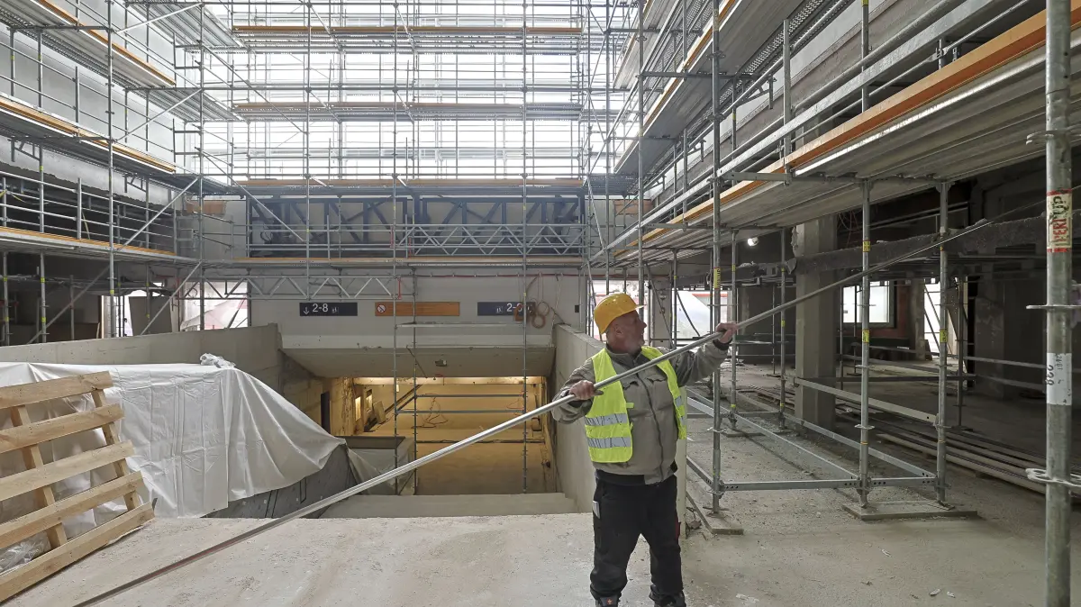 Was ist der Status quo in der Ulmer Bahnhofhalle? Ein Besuch vor Ort