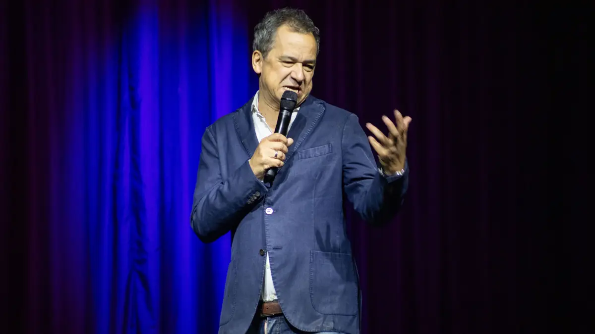 Stephan Bauer Stadthalle Donzdorf "Ehepaare kommen in den Himmel - in der Hölle waren sie schon"