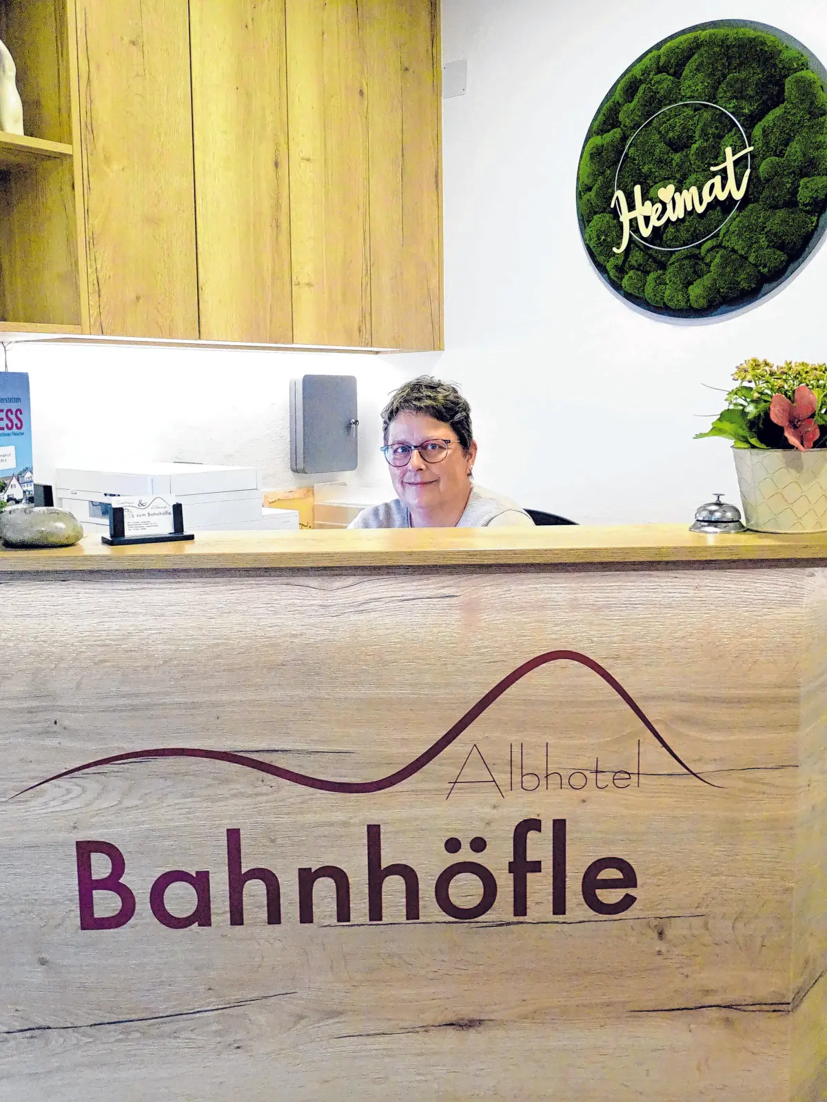 „Nicht zu Hause und doch daheim, so kann’s nur im Bahnhöfle in Stubersheim sein“ – das ist die Devise des Gastronomiebetriebes in Stubersheim. Gasthaus, Hotel, Biergarten und Ferienhaus gehören zum großen Portfolio des Bahnhöfles Stubersheim. ⇥Fotos: Patricia Jeanette Moser