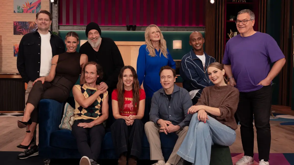 In der siebten „LOL“-Staffel treten wieder neue Promis im Studio gegeneinander an.