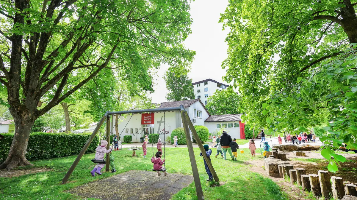 Evangelische Kindergarten Reifenhof in Schwäbisch Hall - Kita möchte erweitern mit einem Anbau. Geplant ist eine zusätzliche Kindergartengruppe sowie ebenerdig ein neuer Platz für die Krippe.