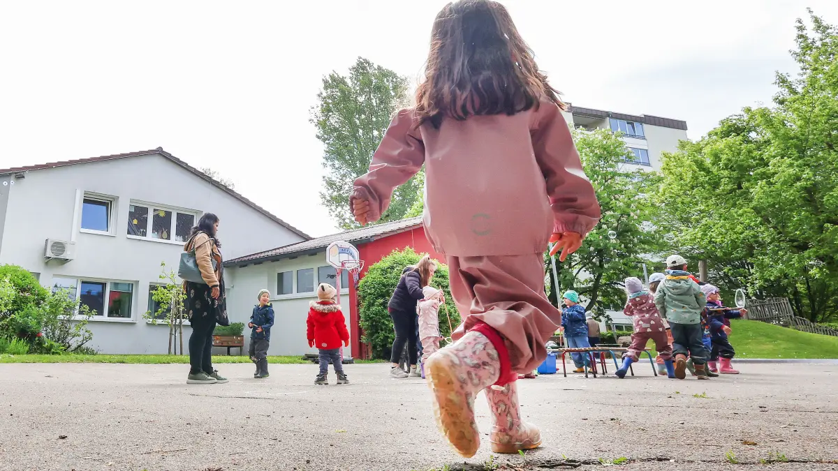Evangelische Kindergarten Reifenhof in Schwäbisch Hall - Kita möchte erweitern mit einem Anbau. Geplant ist eine zusätzliche Kindergartengruppe sowie ebenerdig ein neuer Platz für die Krippe.