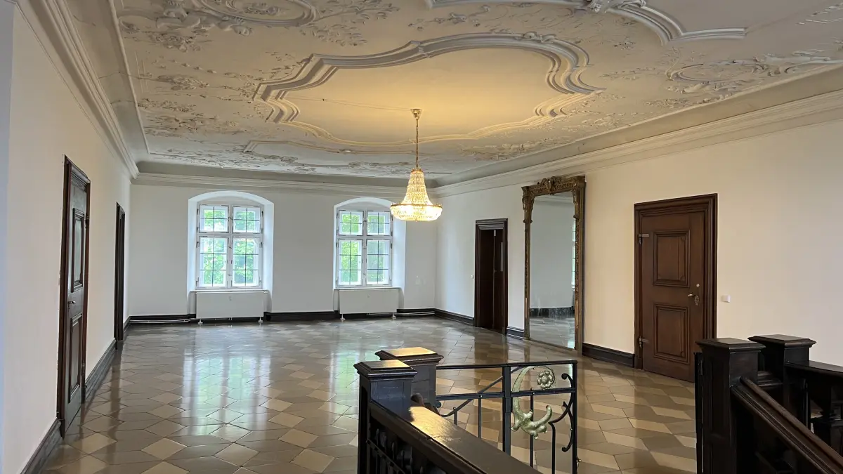 Das sanierte Schloss Hürbel.
