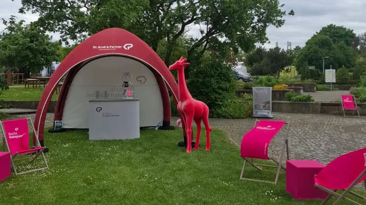 Pinke Giraffe gestohlen