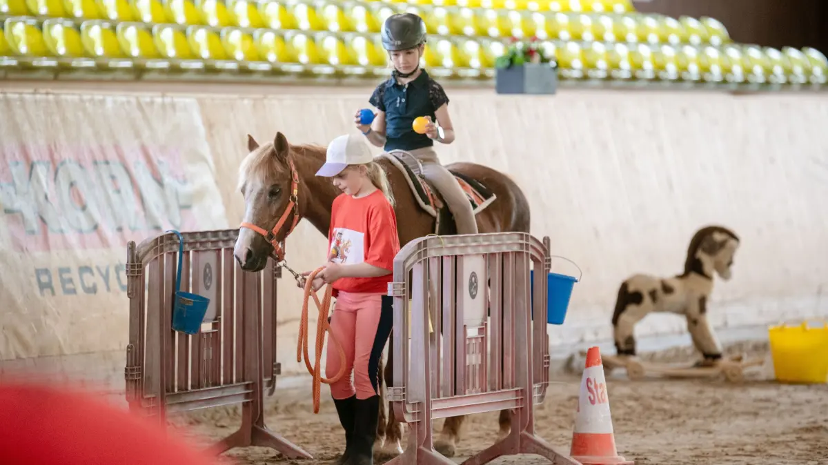 Spaß, Spiel und Ponyreiten am Marbacher Kindertag (Fotos: Tom’s Pic)