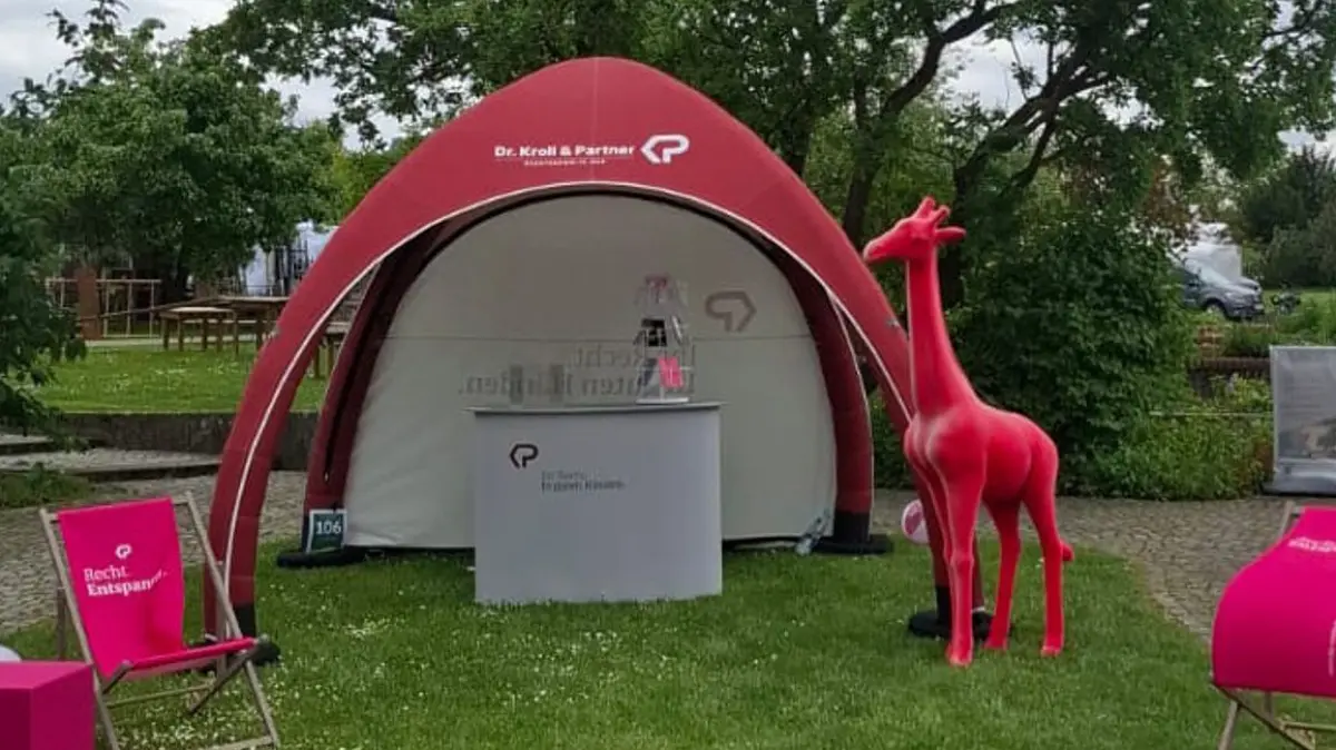 Pinke Giraffe gestohlen