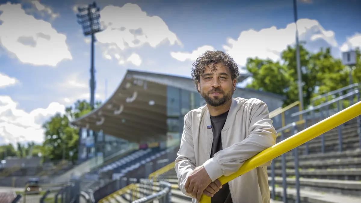 Fußball, SSV Ulm, So präsentiert sich Daniel Jungwirth als neuer Trainer der Spatzen
