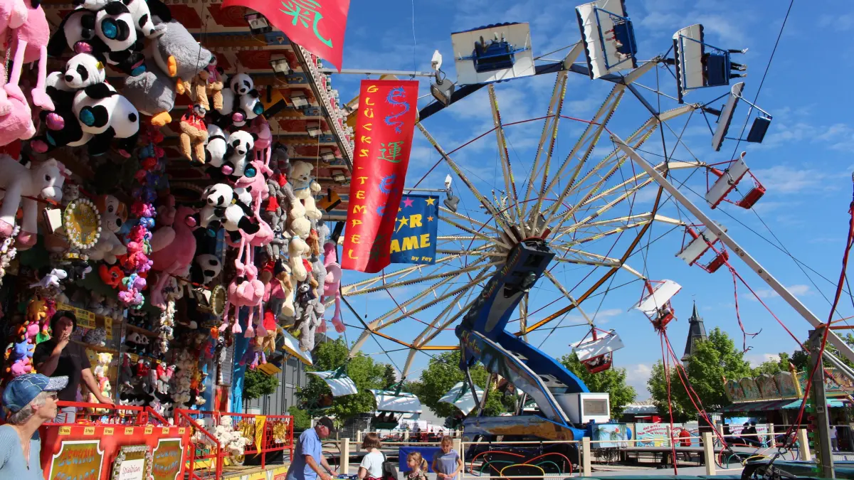 Was wäre das Hohenloher Volksfest in Blaufelden ohne den Vergnügungspark?⇥Foto: Gemeinde