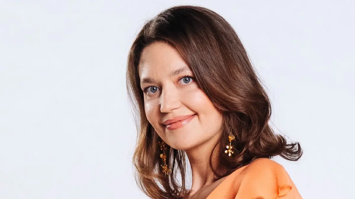 Nathalie (Amrei Haardt) macht sich Sorgen um ihren Ex.