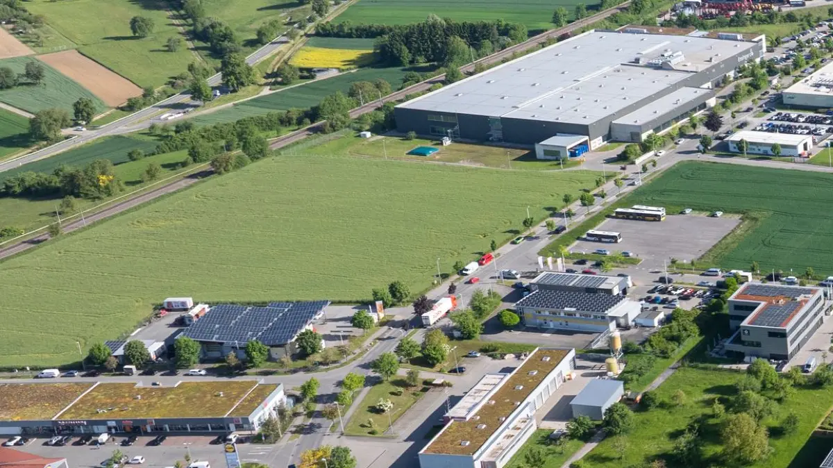 Ergenzingen, Industriegebiet, Mercedesstraße, Höllsteig, Baustelle, Bergfreunde