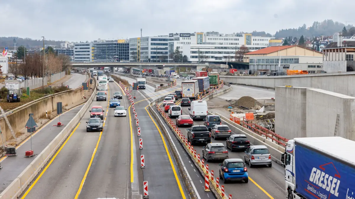 Die neue Betonfahrbahn zwischen A81-Anschluss Böblingen/Sindelfingen und dem Tunnel Goldberg ist seit dem frühen Morgen freigegeben.