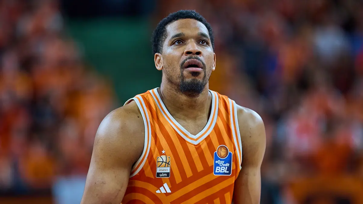 GER, ratiopharm ulm vs. Bamberg Baskets, Basketball, Playoffs, Viertelfinale, 3. Spiel, EasyCredit BBL, Spielzeit 2025/2026, 23.05.2026 : Portrait, Portraet, Freisteller von Justin Simon (ratiopharm ulm, #15)
GER, ratiopharm ulm vs. Bamberg Baskets, Basketball, Playoffs, Viertelfinale, 3. Spiel, EasyCredit BBL, Spielzeit 2025/2026, 23.05.2026
Foto: Eibner-Pressefoto/Gerald Oelze-de Stoppany