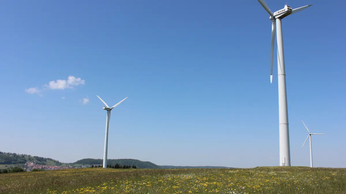 Windräder auf dem Melchinger Himmelberg