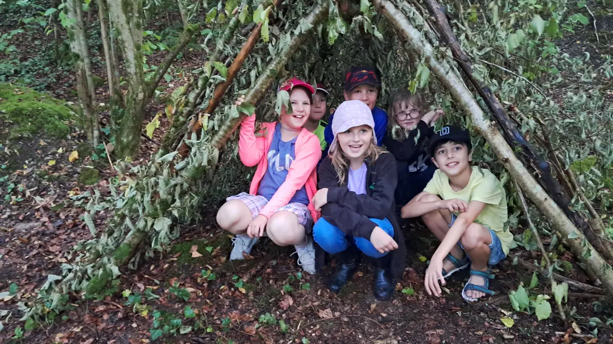 Den Wald erleben war im vergangenen Jahr ein Programmpunkt des Sulzer Ferienprogramms "Sommerspaß". Dieses Mal hat sich die "3-Täler-Energiegenossenschaft" mit der Jugendkunstschule Kreisel zusammengetan. Vom 2. bis 4. September heißt es dann "Strom aus Strom".