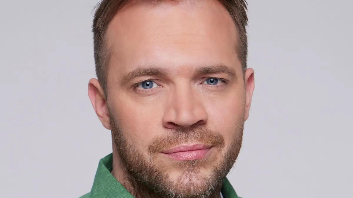 Erik (Patrick Heinrich) hofft auf einen Neustart.