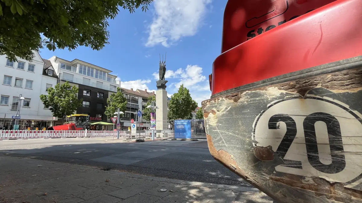 Die Sanierung der Ludwigstraße geht nun wirklich los: Ab Montag, 8. Juni, kommt man von der Augsburger Straße nicht mehr durch.