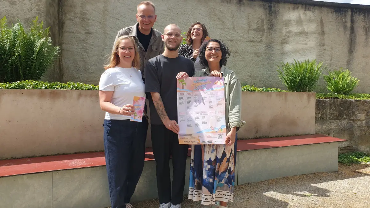 Hannah Heussner, Tobias Huber, Moritz Bussinger, Ada Bialecki und Sofia Ernst (von links) haben die Sommerprojektwochen vorgestellt.