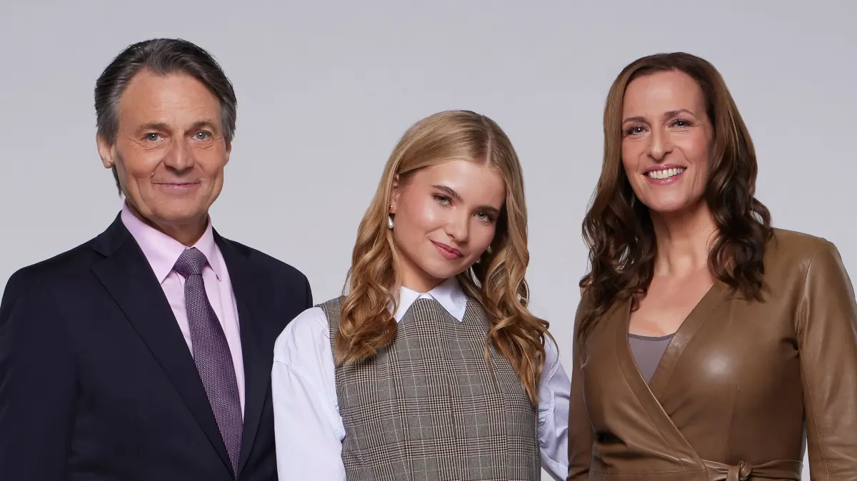 Wieder vereint: Jo Gerner (Wolfgang Bahro), Johanna (Charlott Reschke) und Katrin Flemming (Ulrike Frank).