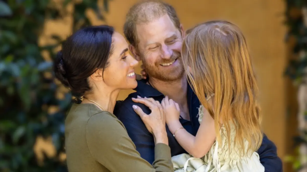 Meghan und Harry mit ihrer Tochter Lilibet, die heute ihren 5. Geburtstag feiert.