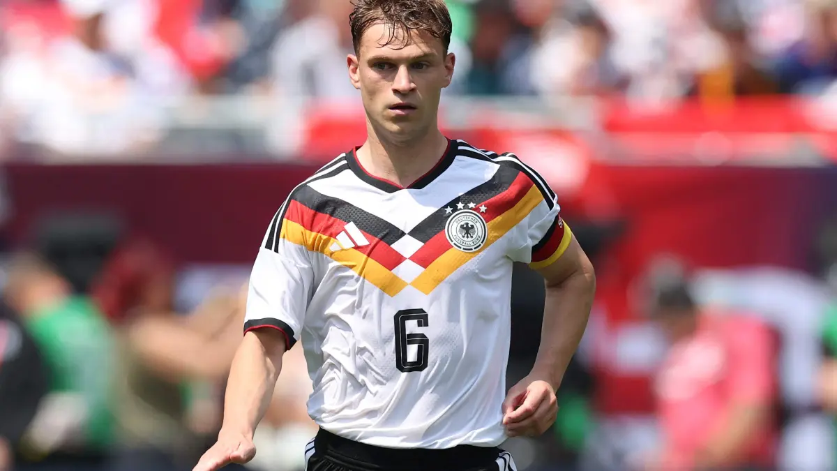 United States v Germany - International Friendly: CHICAGO, ILLINOIS - JUNE 06: Joshua Kimmich of Germany looks on during the international friendly match between United States and Germany at Soldier Field on June 06, 2026 in Chicago, Illinois. Alexander Hassenstein/Getty Images/AFP (Photo by ALEXANDER HASSENSTEIN / GETTY IMAGES NORTH AMERICA / Getty Images via AFP)