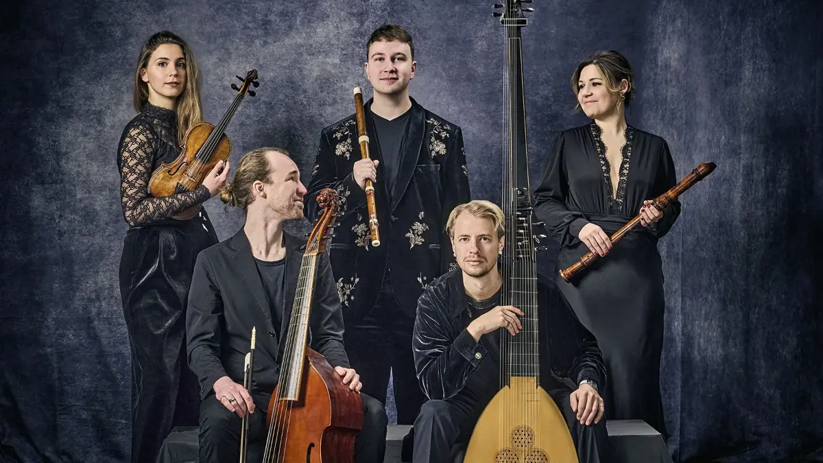 Sie schlagenden Bogen von Barock bis hin zu Elton John: Das Ensemble Apollo's Cabinet, das am Samstag, 3. Oktober angesagt in Palmensaal des Bad Uracher Schlosses gastiert.
