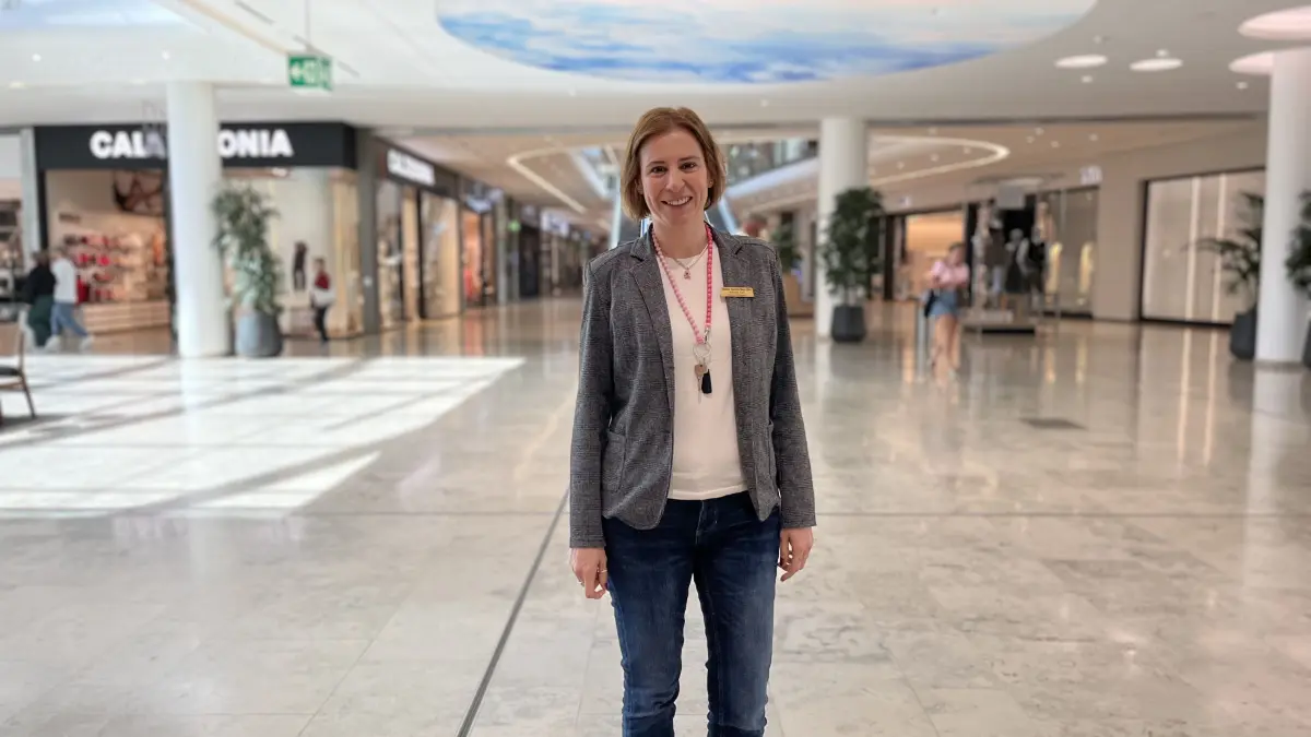 Melissa Esin ist seit November 2024 die Managerin der Glacis Galerie in Neu-Ulm. Nun wurde sie überraschend gekündigt.