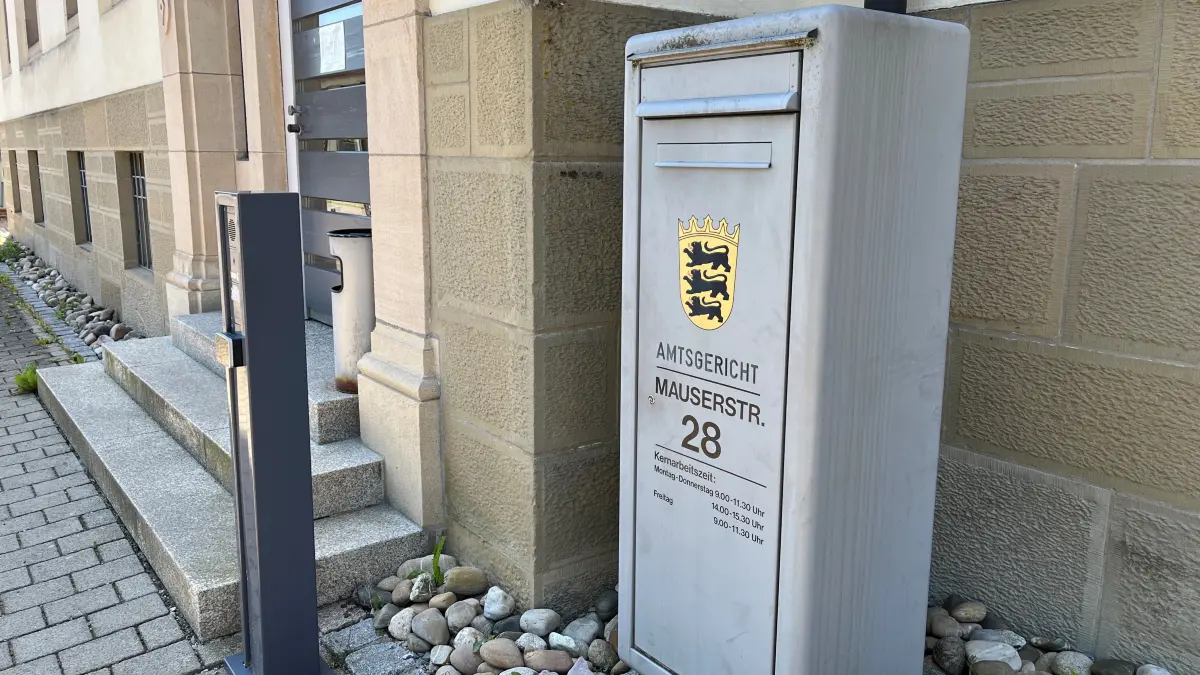 Vorm Oberndorfer Amtsgericht sollte einem Angeklagten aus Sulz am Montag der Prozess gemacht werden. An seiner Verhandlungs- und auch Schuldfähigkeit bestanden jedoch Zweifel.