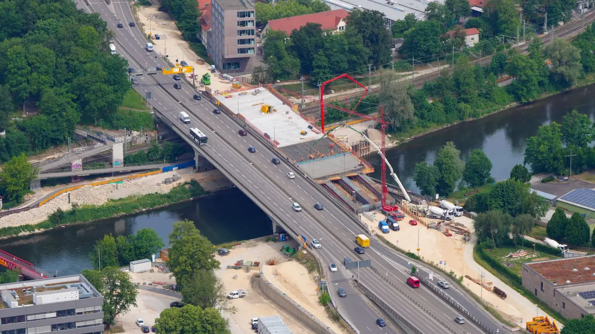 Neubau Adenauerbrücke
