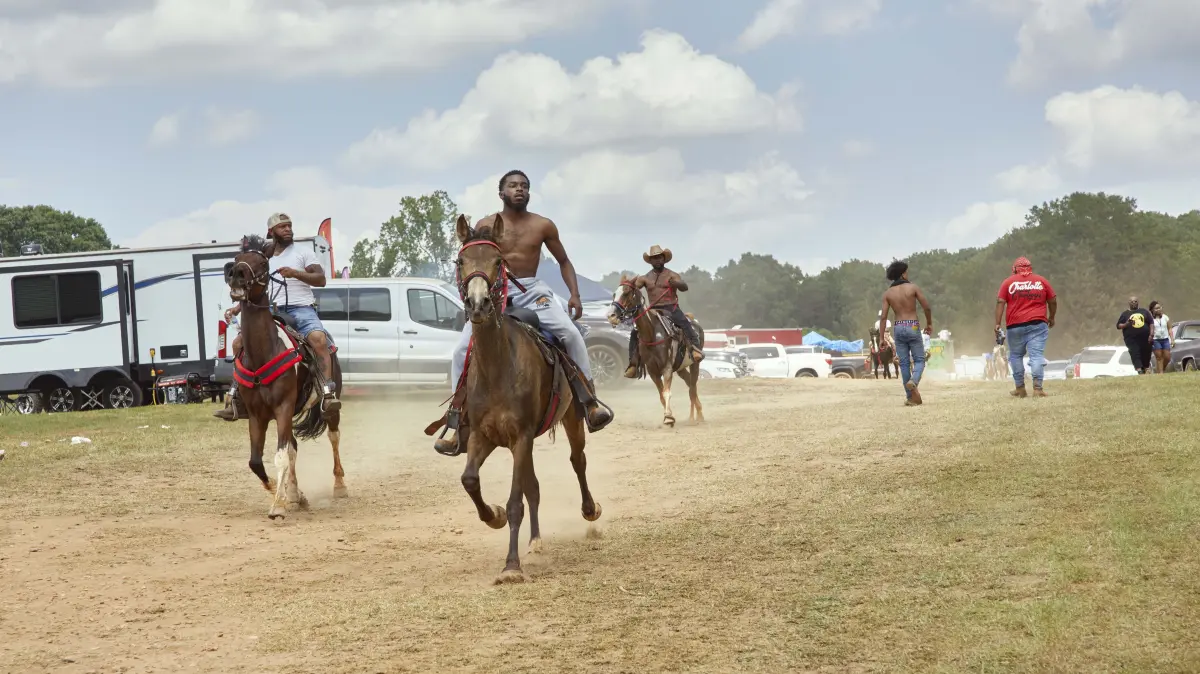 Ein wilder Ritt: Black Cowboys auf einem "trail ride" in North Carolina.