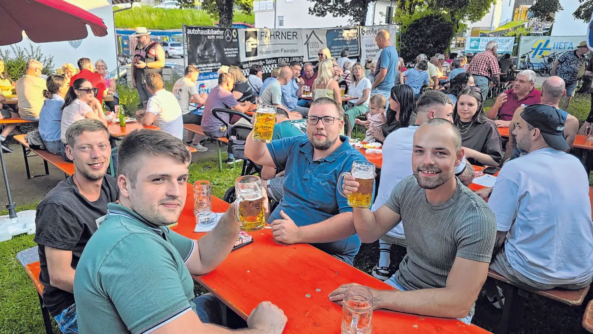 Bei der Pfarrgarten-Hockete des Musikvereins Bietenhausen kann man es aushalten. ⇥Foto: Klaus Stifel