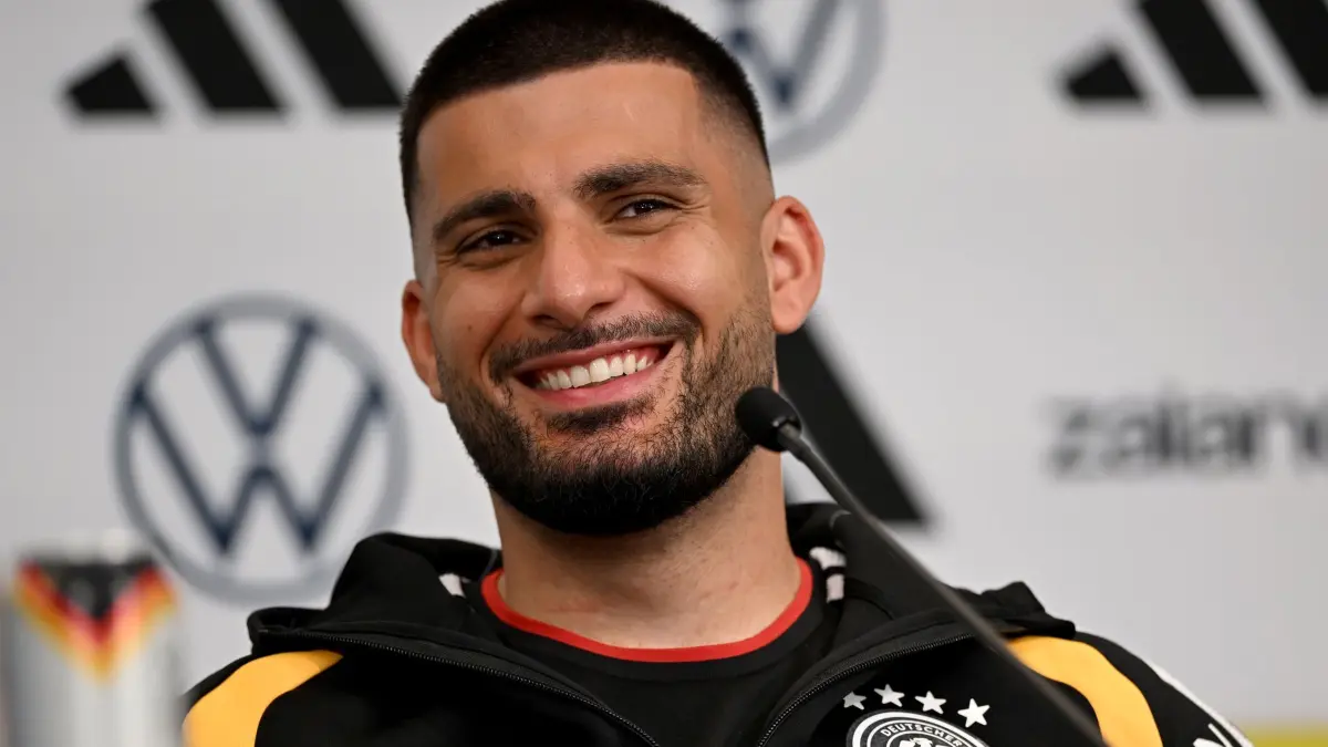WM 2026 - Deutschland Pressekonferenz: 12.06.2026, USA, Winston-Salem: Fußball: Nationalmannschaft, Deutschland, Pressekonferenz, vor dem ersten WM-Spiel gegen Curaçao, Deniz Undav nimmt an der PK teil. Foto: Federico Gambarini/dpa +++ dpa-Bildfunk +++