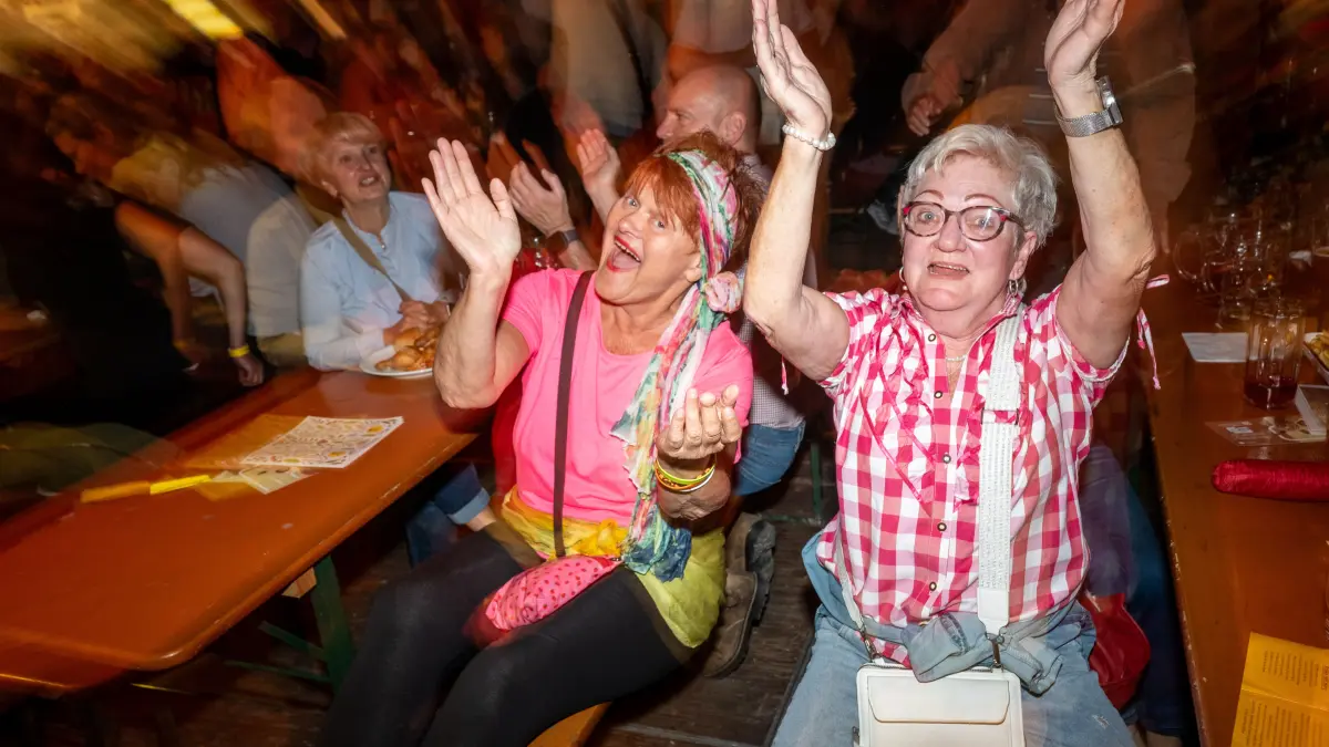 Göppingen Maientag Festzelt NWZ-Blasmusik-Festival