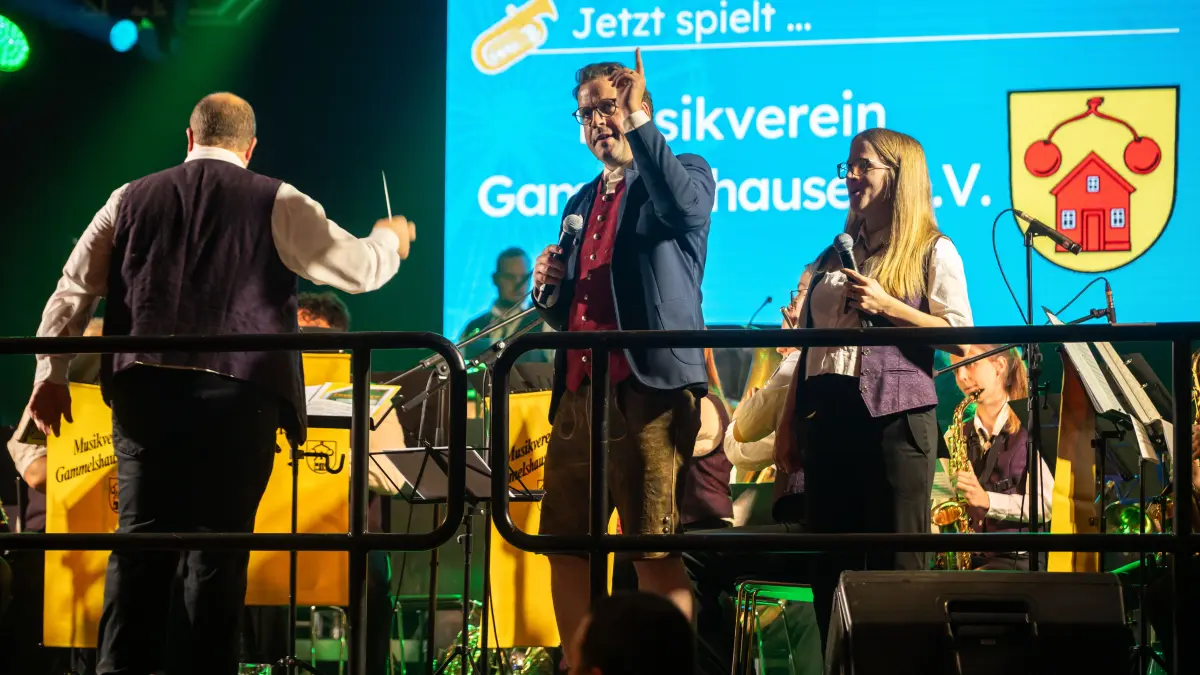 Göppingen Maientag Festzelt NWZ-Blasmusik-Festival