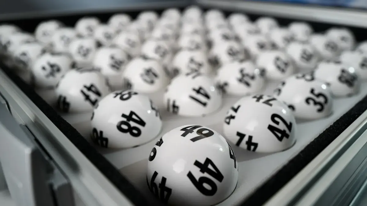 Im Lotto-Jackpot am Samstag, 13.06.2026, liegen 50 Millionen Euro.