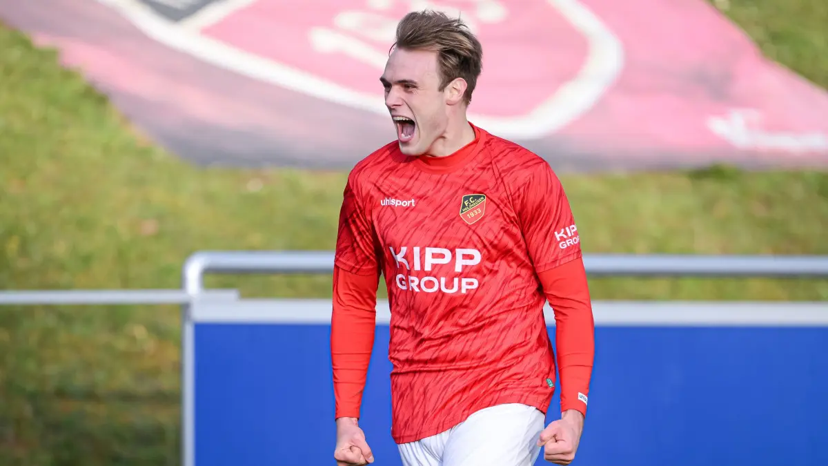 Schoss den FC Holzhausen im Aufstiegsspiel zur Oberliga gegen Lahr in Führung: FCH-Stürmer Tim Steinhilber