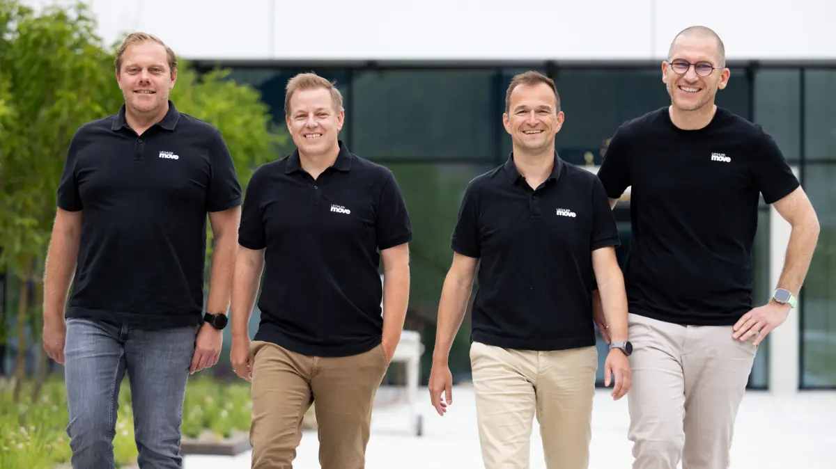 „Lechler move“ steht auf den Firmen-Polo-Shirts. Genau das wollen Peter Heß, Patrick Muff, Heiko Wehmhöner und Matthias Schneider (von links9 als Vorstandsteam mit dem Unternehmen tun.