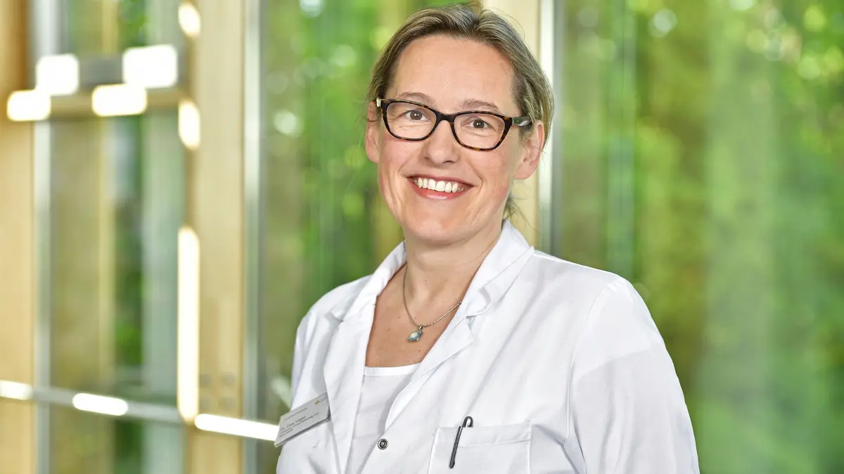 Dr. Ines Vogel, ist als Chefärztin der Klinik für Frauenheilkunde und Geburtshilfe an den Kliniken Nagold und stellvertretende Leiterin des Kontinenz- und Beckenbodenzentrums Nagold die Expertin für Belastungsinkontinenz bei Frauen.