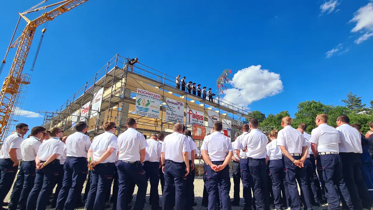 Feuerwehrhaus Neubau Gomaringen Feuerwehr Richtfest