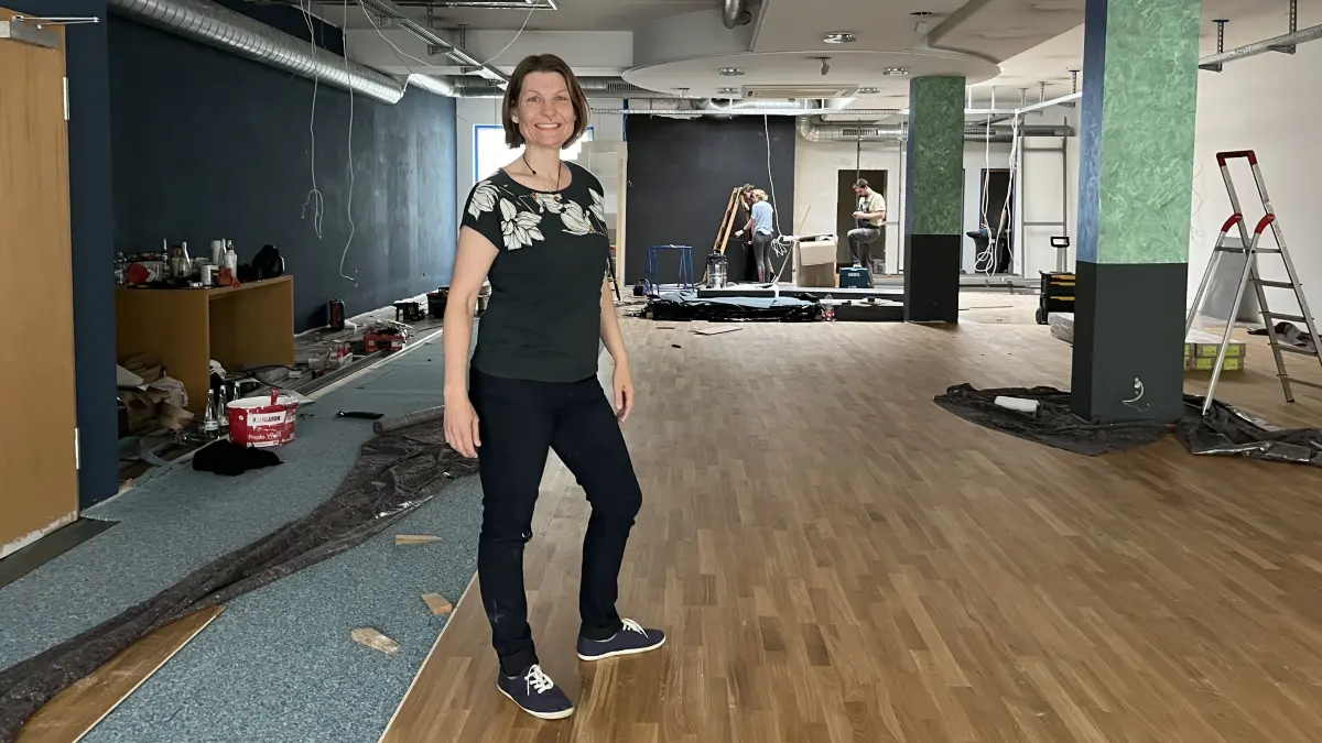 Jasmin Gayer in den neuen Räumen ihrer Tanzschule TiN (Tanzen im Neckartal)