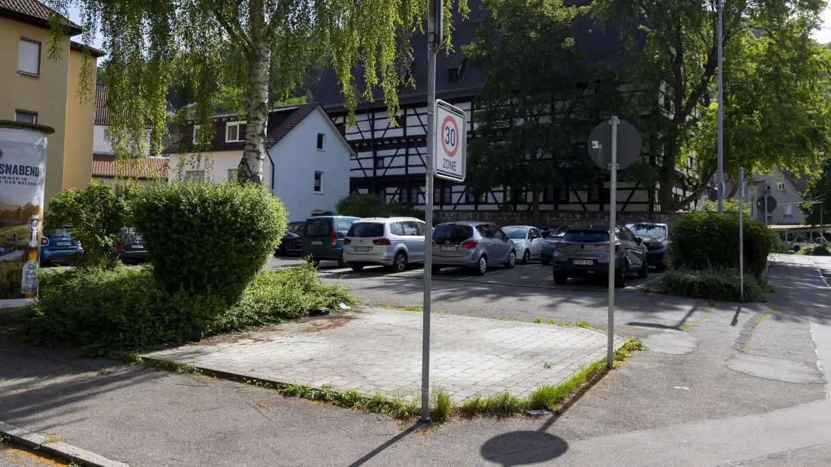 Geislingen - ehemaliger Glascontainer-Standort - Schulstraße