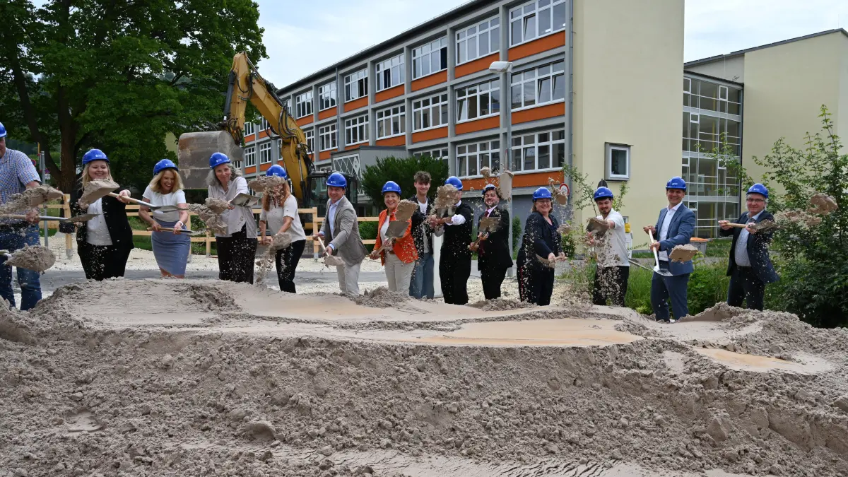 Geislingen, Spatenstich NGG, Neues Geislinger Gymnasium im Notzental